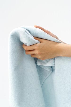 足腰の負担を考えて中敷きを使いませんか